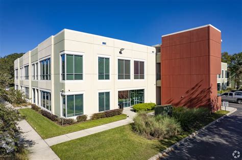 1409 Tech Blvd Tampa Fl 33619: Business Hub Review