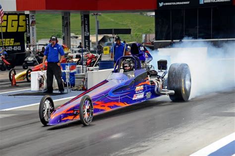 5 Essential Facts About Race Tech Dragsters