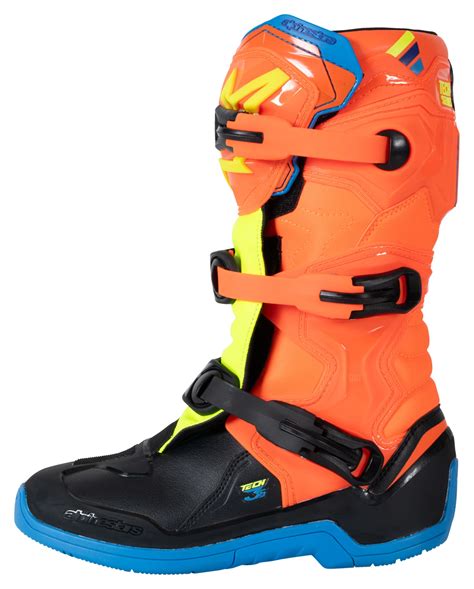 5 Features Of Alpinestars Tech 3s Boots