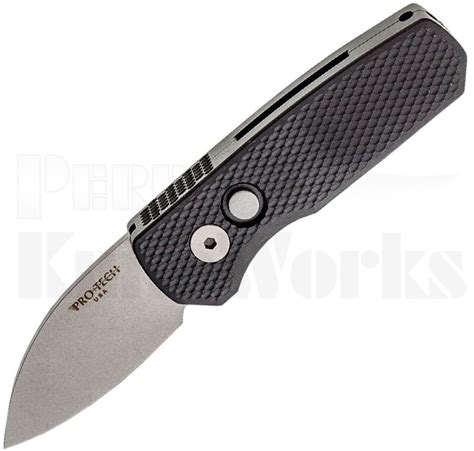 5 Key Features Of Pro-Tech Runt 5 Pocket Knife