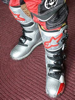 5 Ways Alpinestars Tech 6 Boots Elevate Your Ride