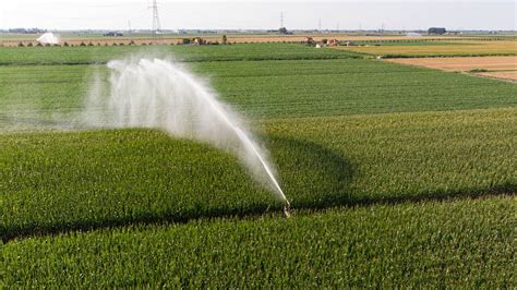 5 Ways River Tech Boosts Irrigation Efficiency