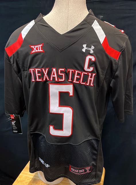 5 Ways To Rock A Texas Tech Jersey