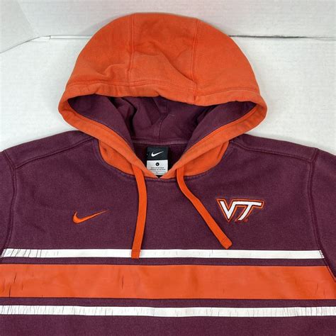 5 Ways To Rock A Virginia Tech Nike Sweatshirt