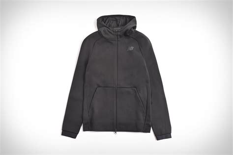 5 Ways To Style New Balance Tech Fleece Hoodie