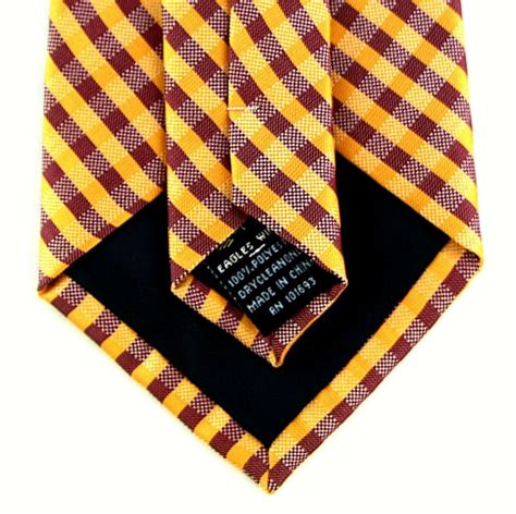 5 Ways To Wear A Virginia Tech Necktie