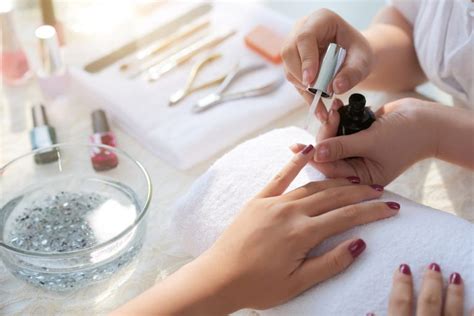 5 Ways To Work In Nails Without A License