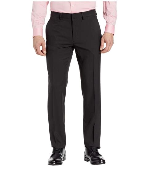 7 Essential Features Of Mens Tech Dress Pants