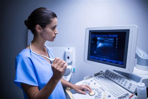 7 Reasons Ultrasound Techs Outearn Nurses