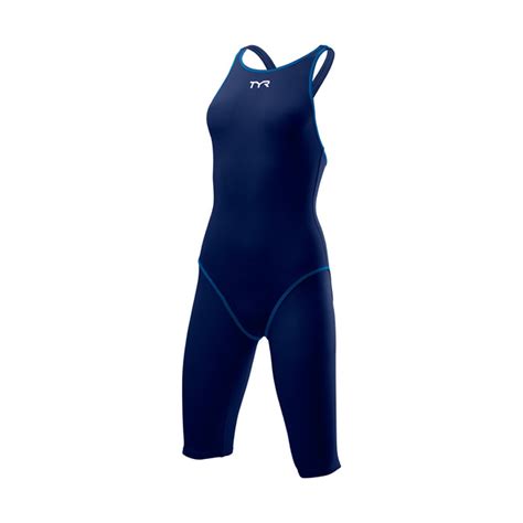 7 Ways The Tyr Thresher Tech Suit Revolutionizes Swimwear