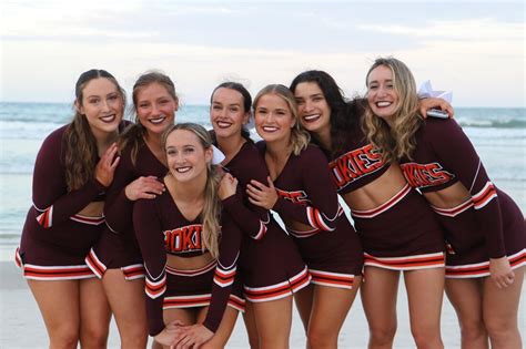 7 Ways To Rock The Va Tech Cheer