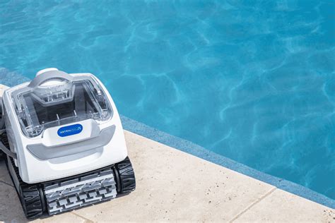 7 Ways Water Tech Pool Cleaners Save You Time