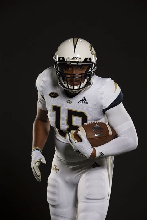 8 Evolutions Of Georgia Tech Football Uniforms