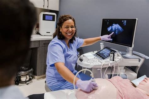 Become A Traveling Ultrasound Tech: Explore The World