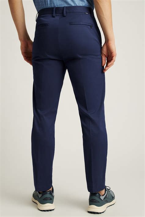 Bonobos Tech Trouser: Smart Comfort For The Modern Man