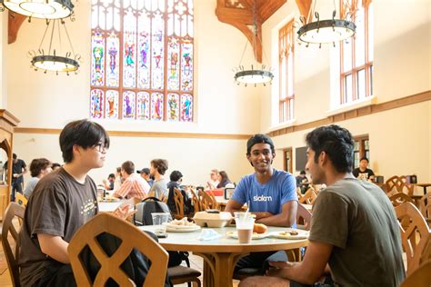 Brooklyn Tech Cafeteria: A Hub For Students And Food