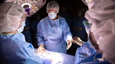 Life As A Surgical Tech: Behind The Scenes