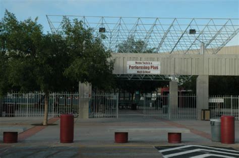 Metro Tech High School In Phoenix, Az Overview