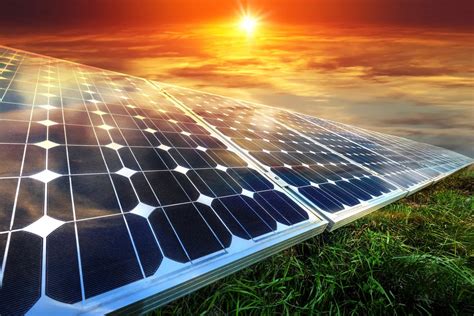 Sola Tech: Revolutionizing Solar Energy Solutions