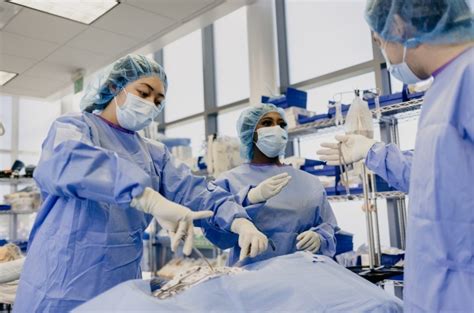 Surgical Tech Internship: Launch Your Career In The Or