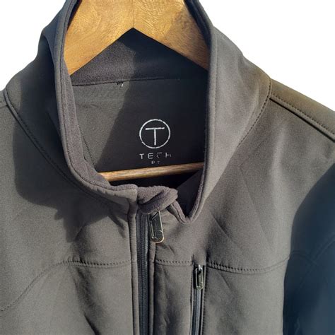 Tech Tumi Jacket: Innovative Travel Companion Unveiled