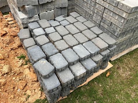 Techo Bloc Blu60: The Ultimate Retaining Wall Solution