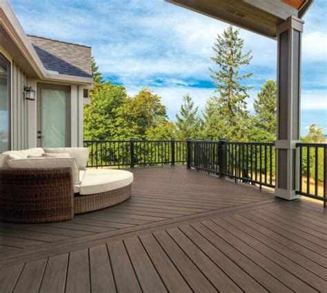 Timbertech Dark Cocoa Decking: A Timeless Choice