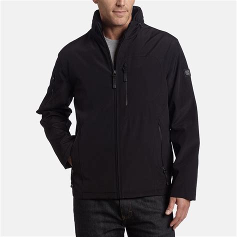 Tumi T-Tech Coat: Stylish And Functional Outerwear